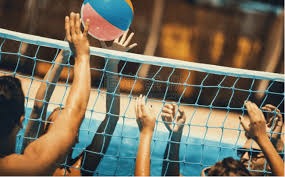 登贝莱更换社交媒体头像：巴萨时期和加维的合影